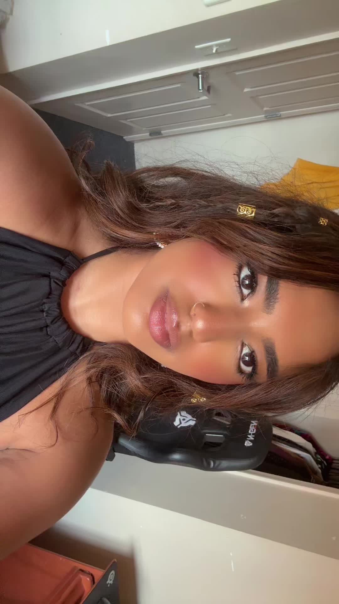 @megha