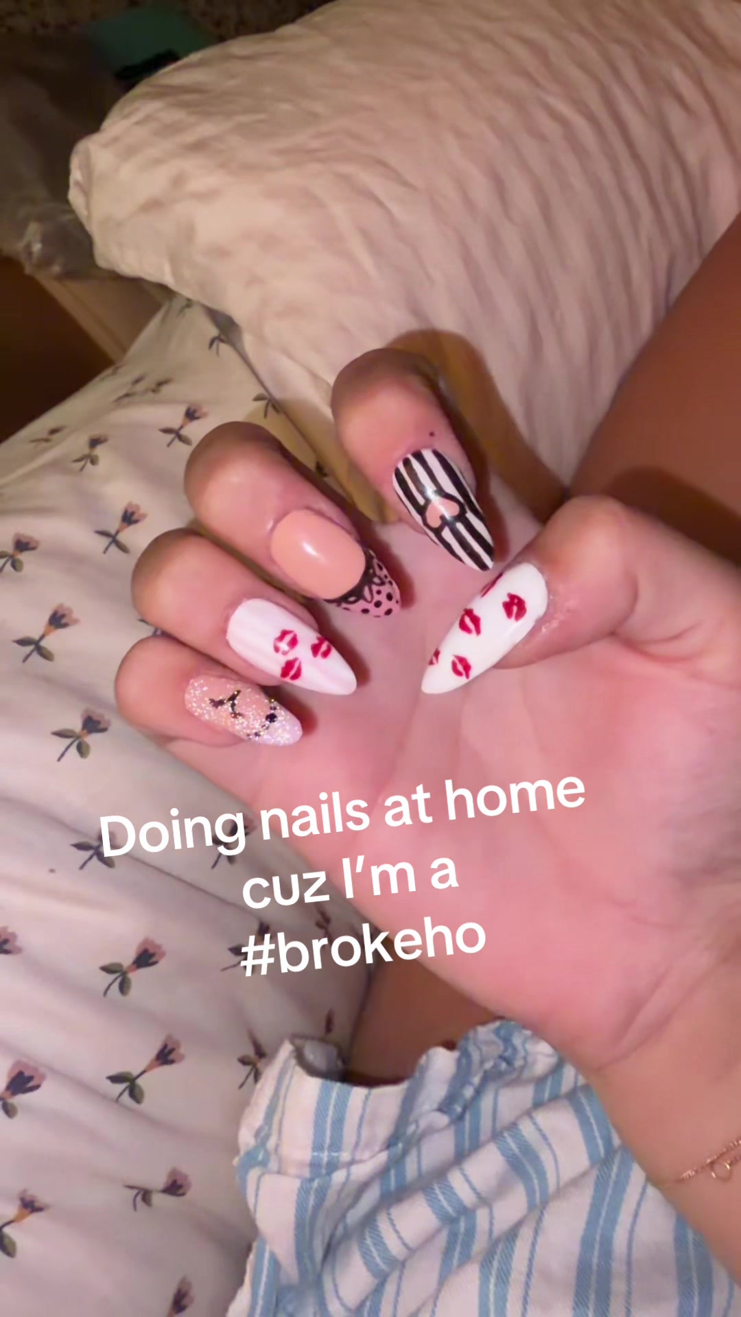 @shakeitvona