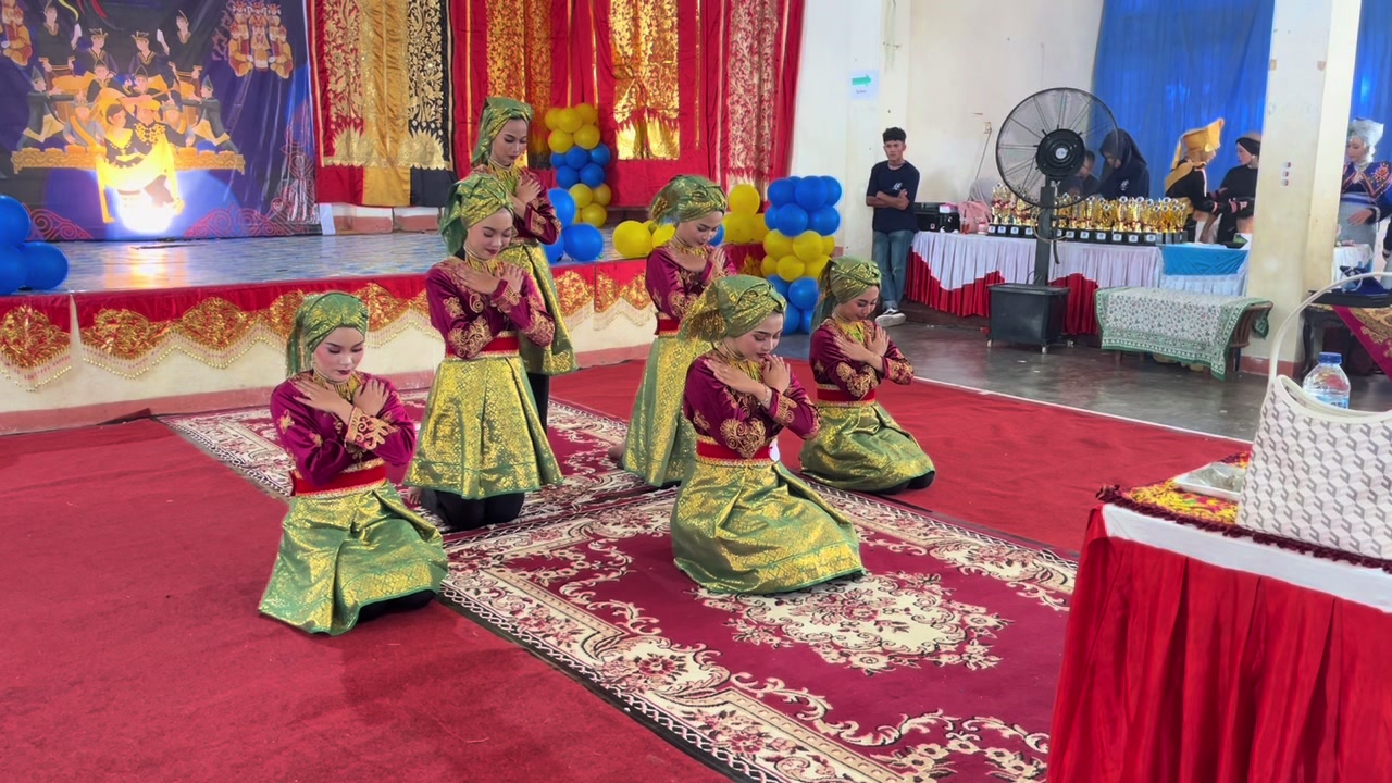 @Sanggar Seni Puti Tungga