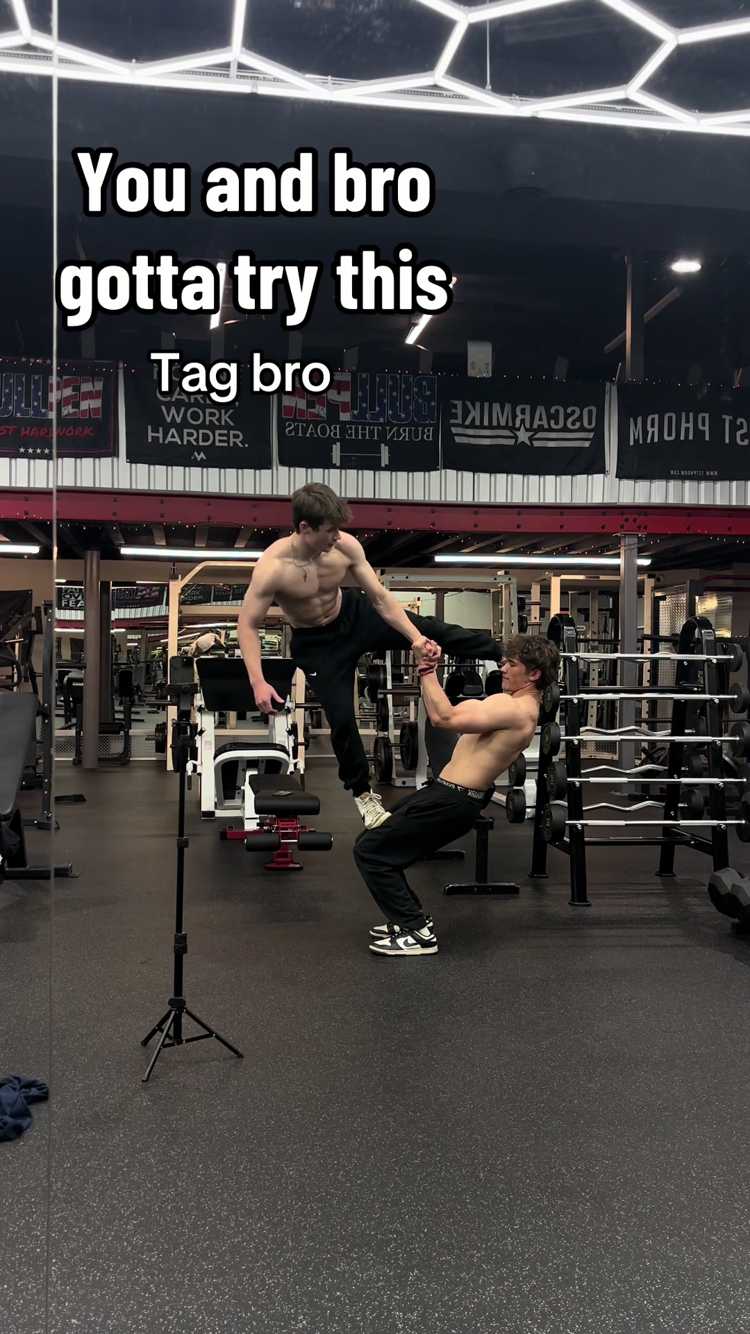 @𝔄𝔲𝔰𝔱𝔦𝔫Liftz