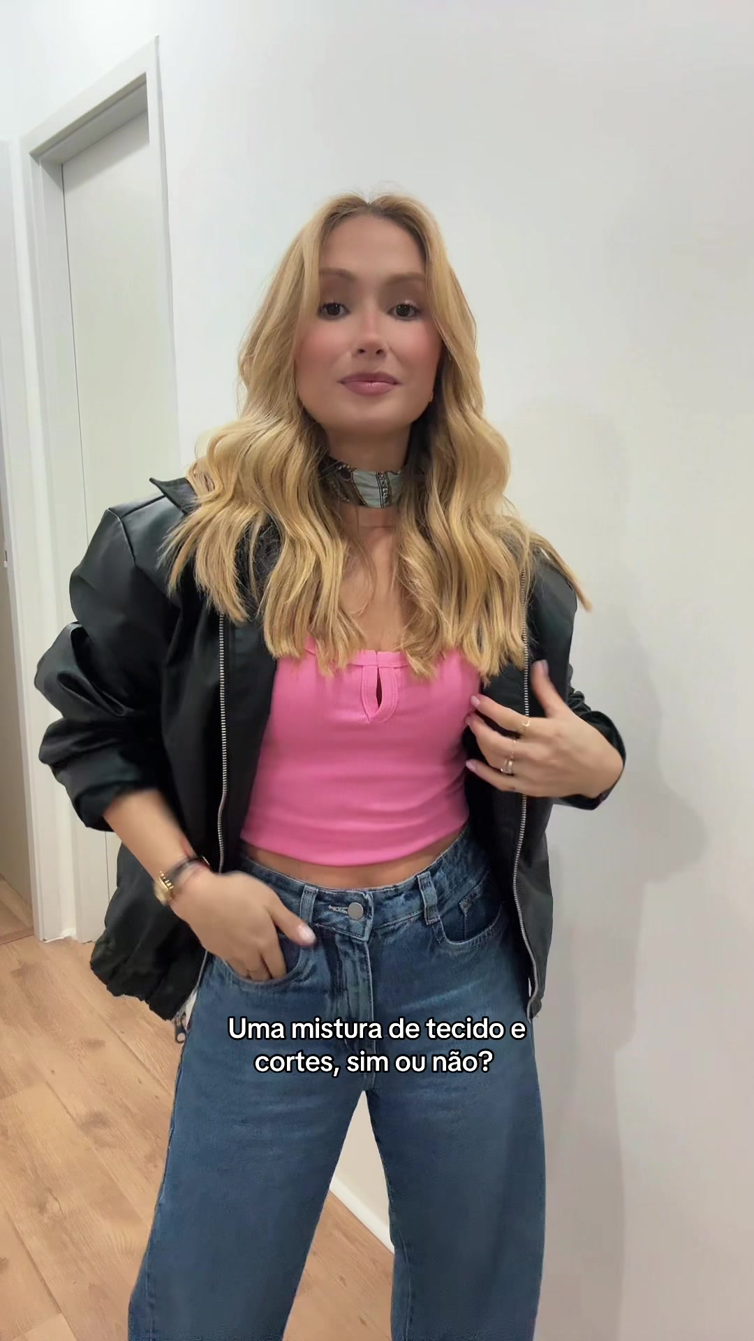 @julyanalee