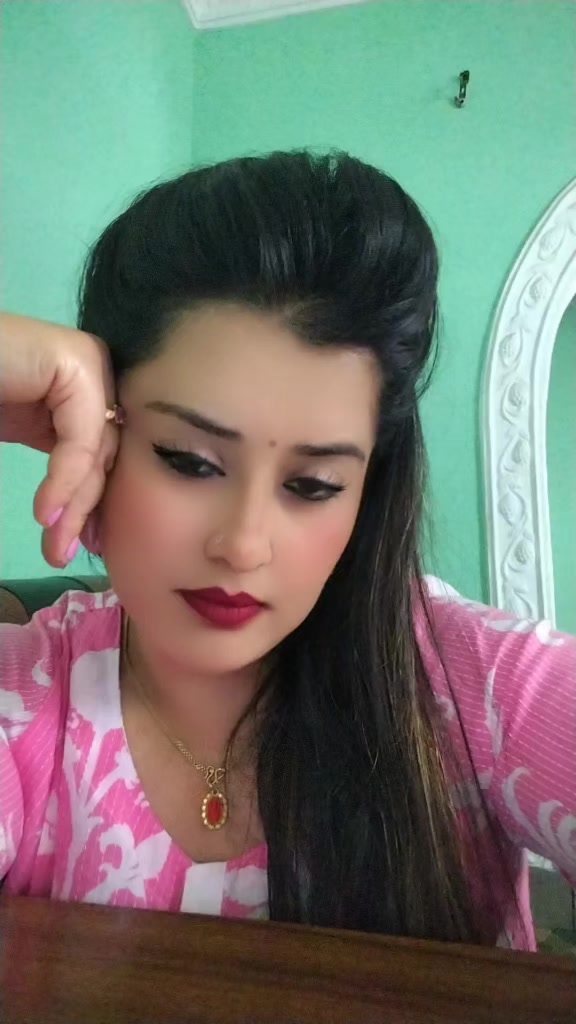 @❤️Usha poudel❤️