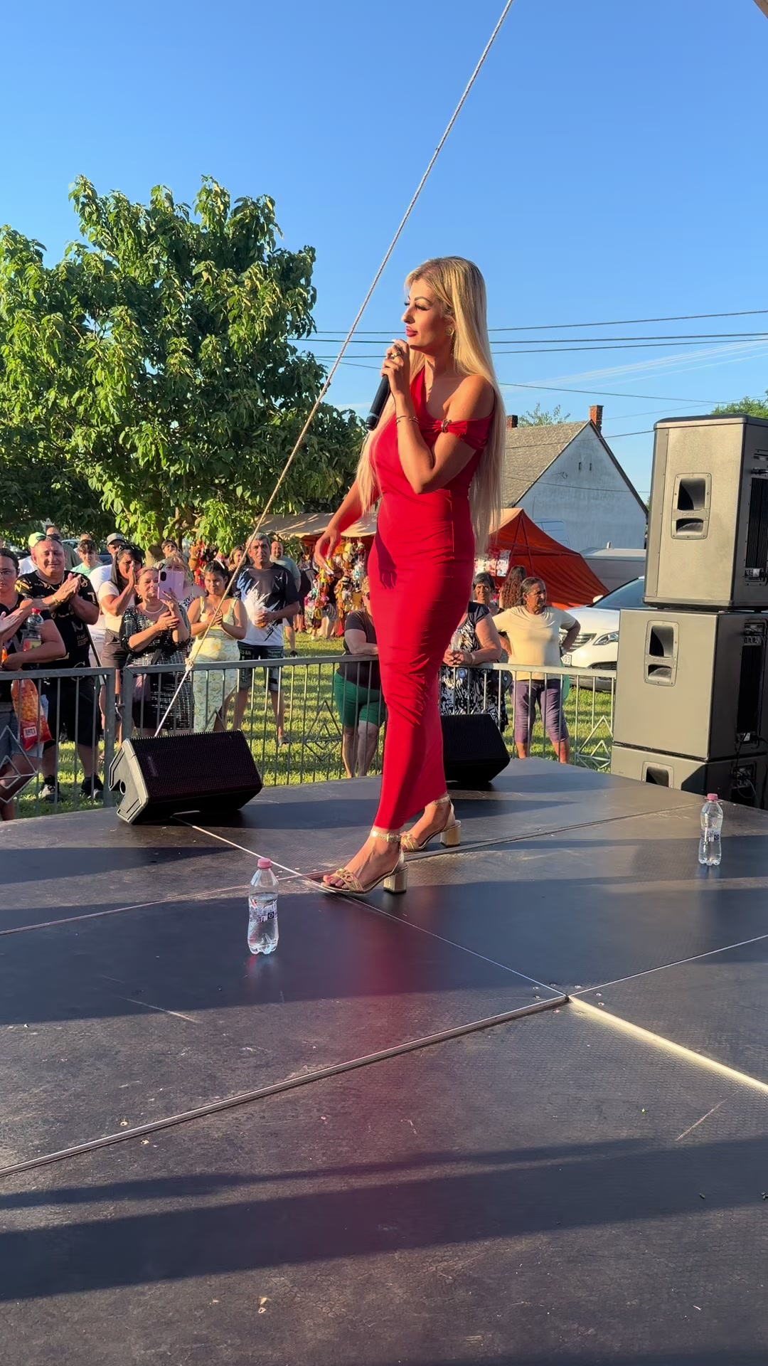 @Borok Szabina 📺🎤💋🇭🇺