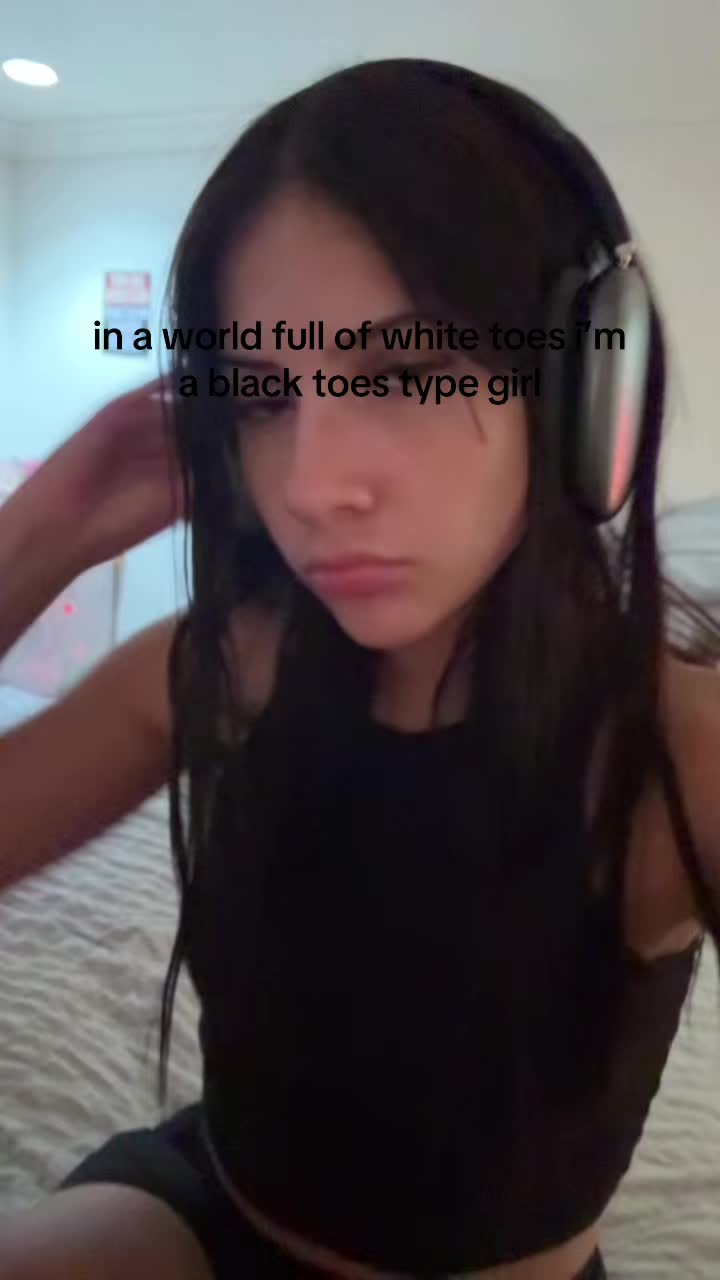 @👽