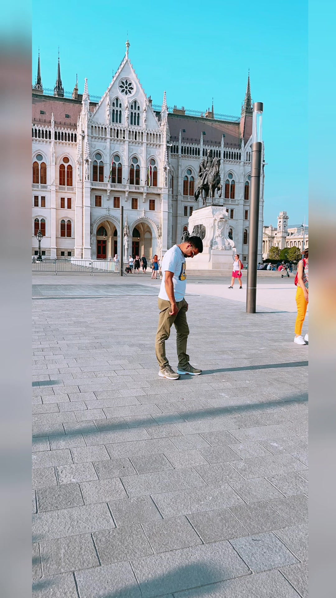 @Sonu Regensburg 🇩🇪