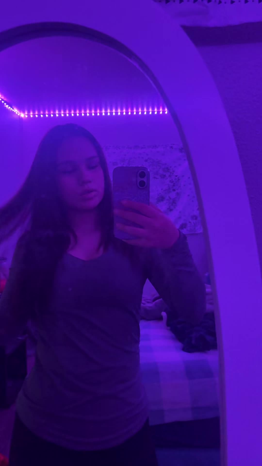 @𝓔𝓿𝓮𝓵𝓲𝓷𝓪