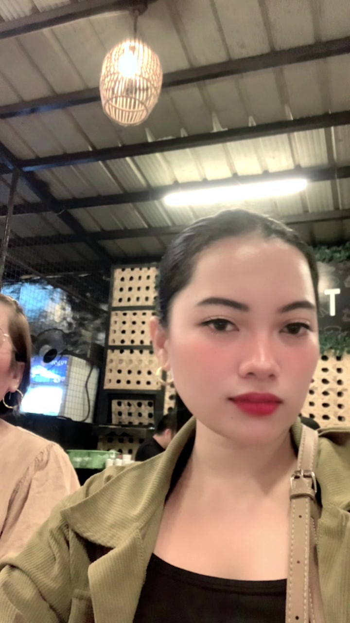 @Babe😘