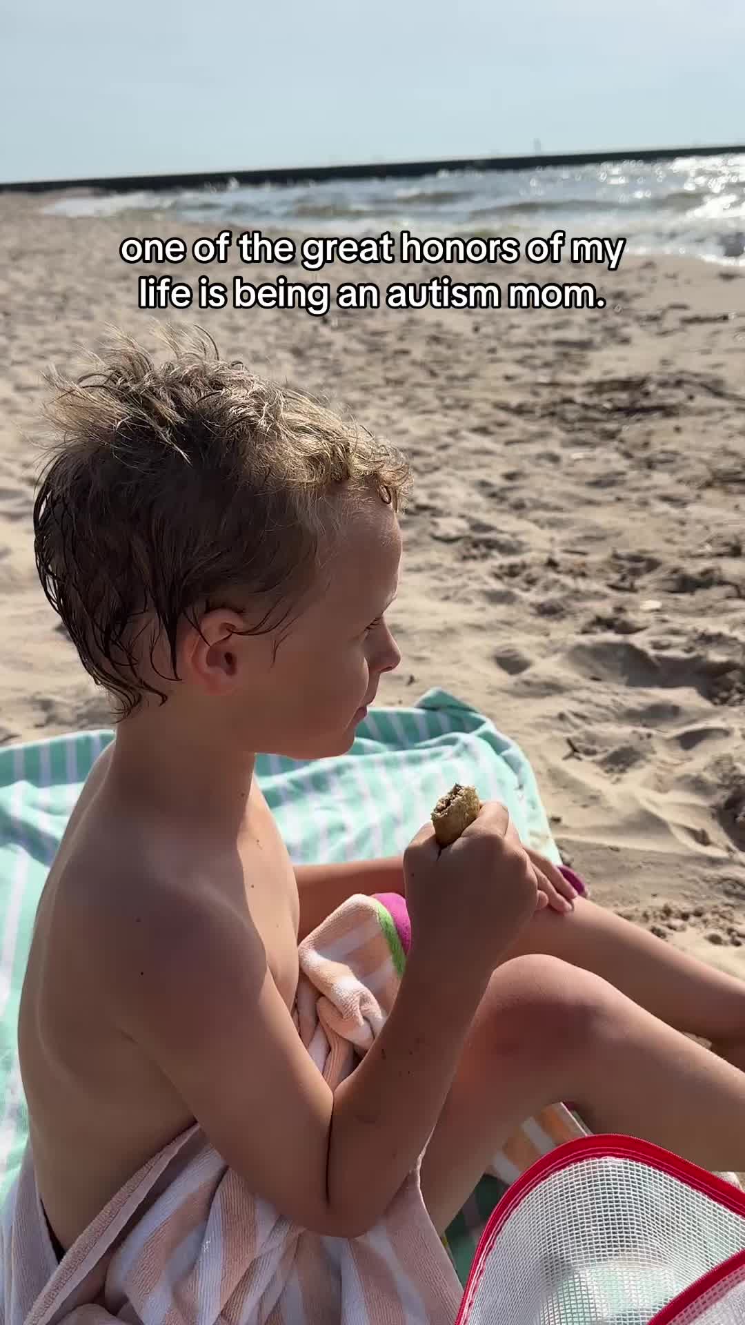 @Luci ☆ autism advocate & mom