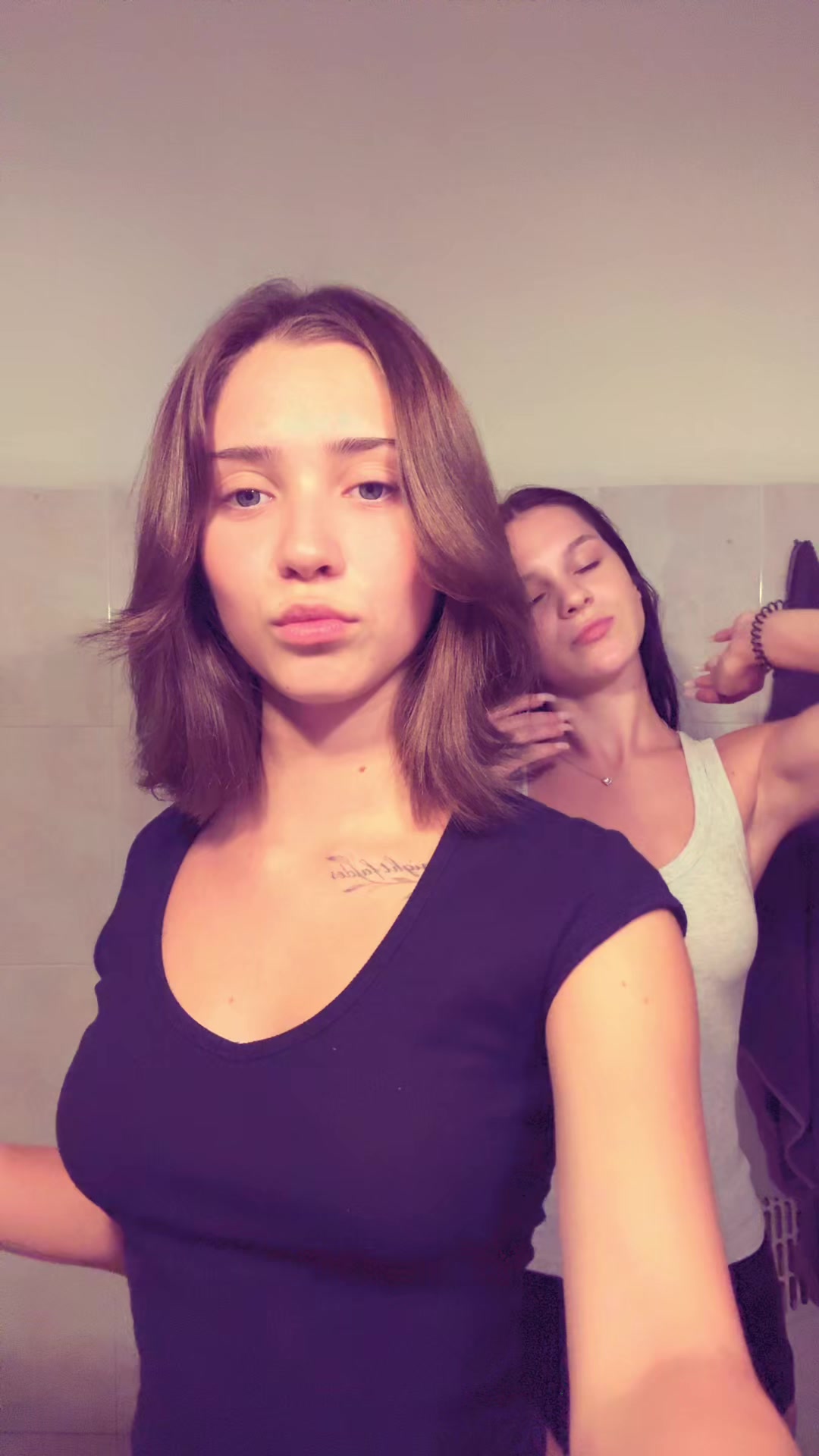 @⋆༺ 𝓥𝓮𝓻𝓸𝓷𝓲𝓬𝓪 ༻⋆