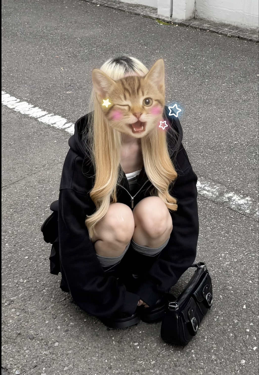 @017