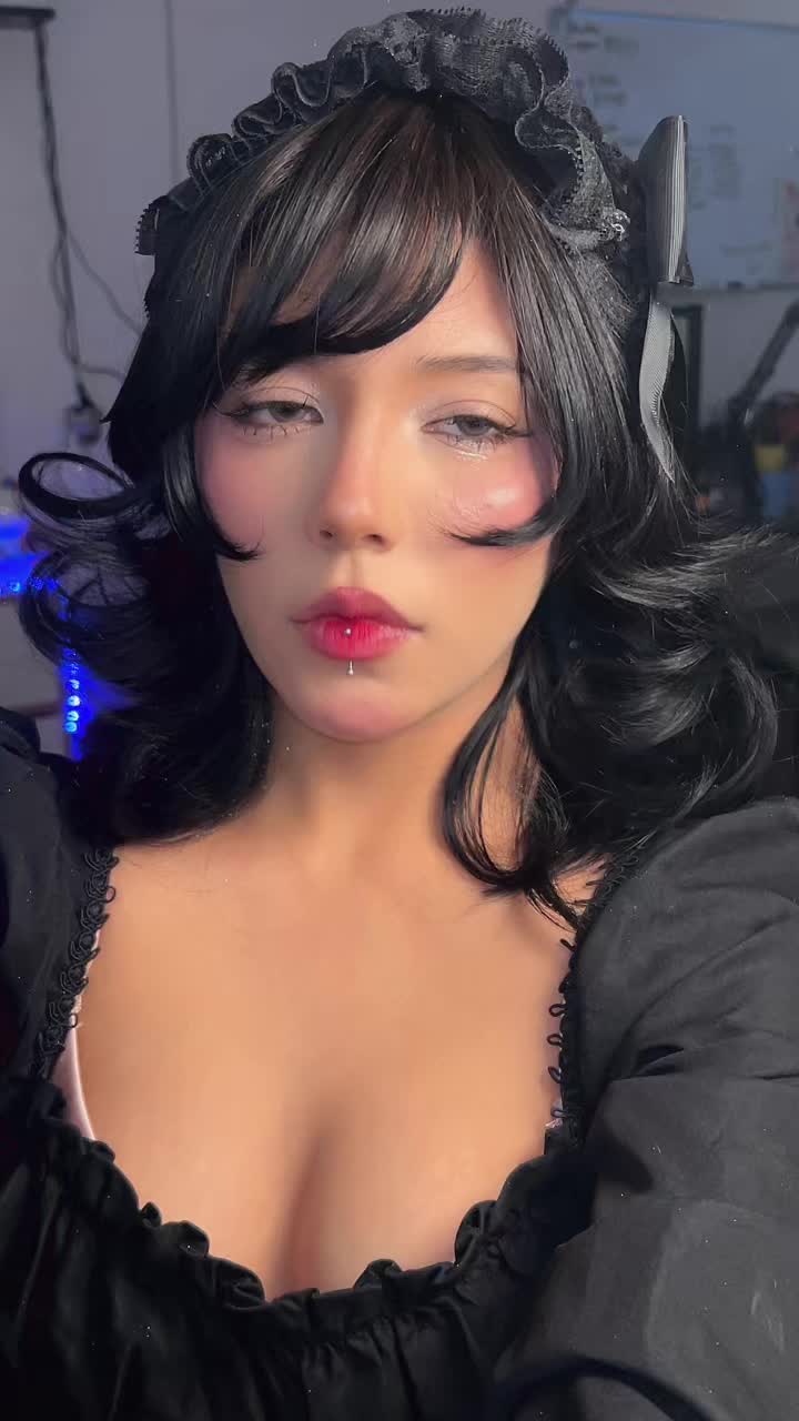@Miku🕷️