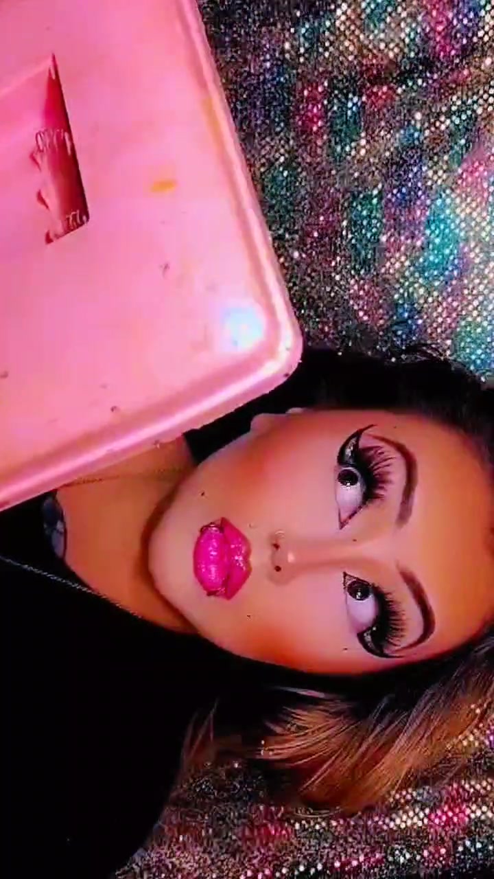 @GeminiDoll (Brittany Chacon)