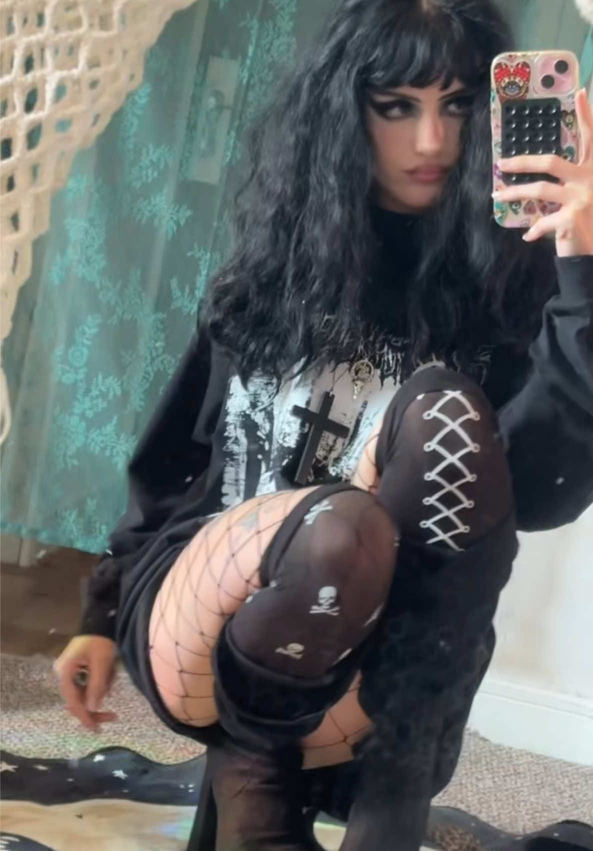 @Hallie._.alchemy