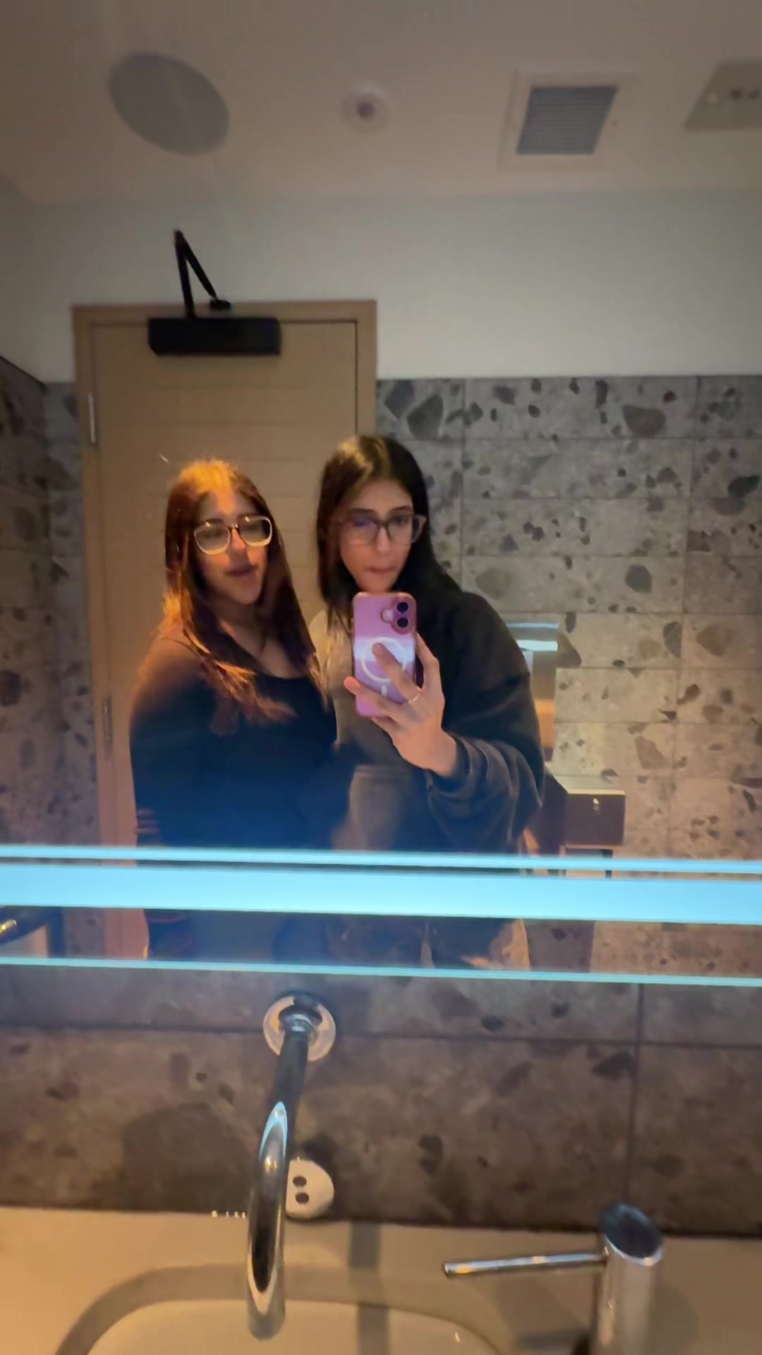 @rose ๐