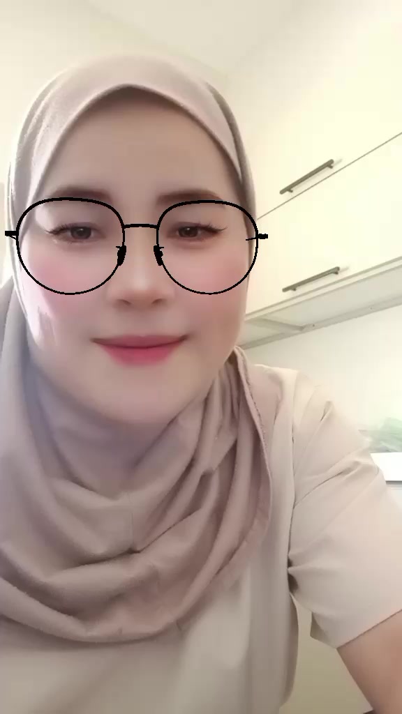 @MISS DIMPLES 16❤️