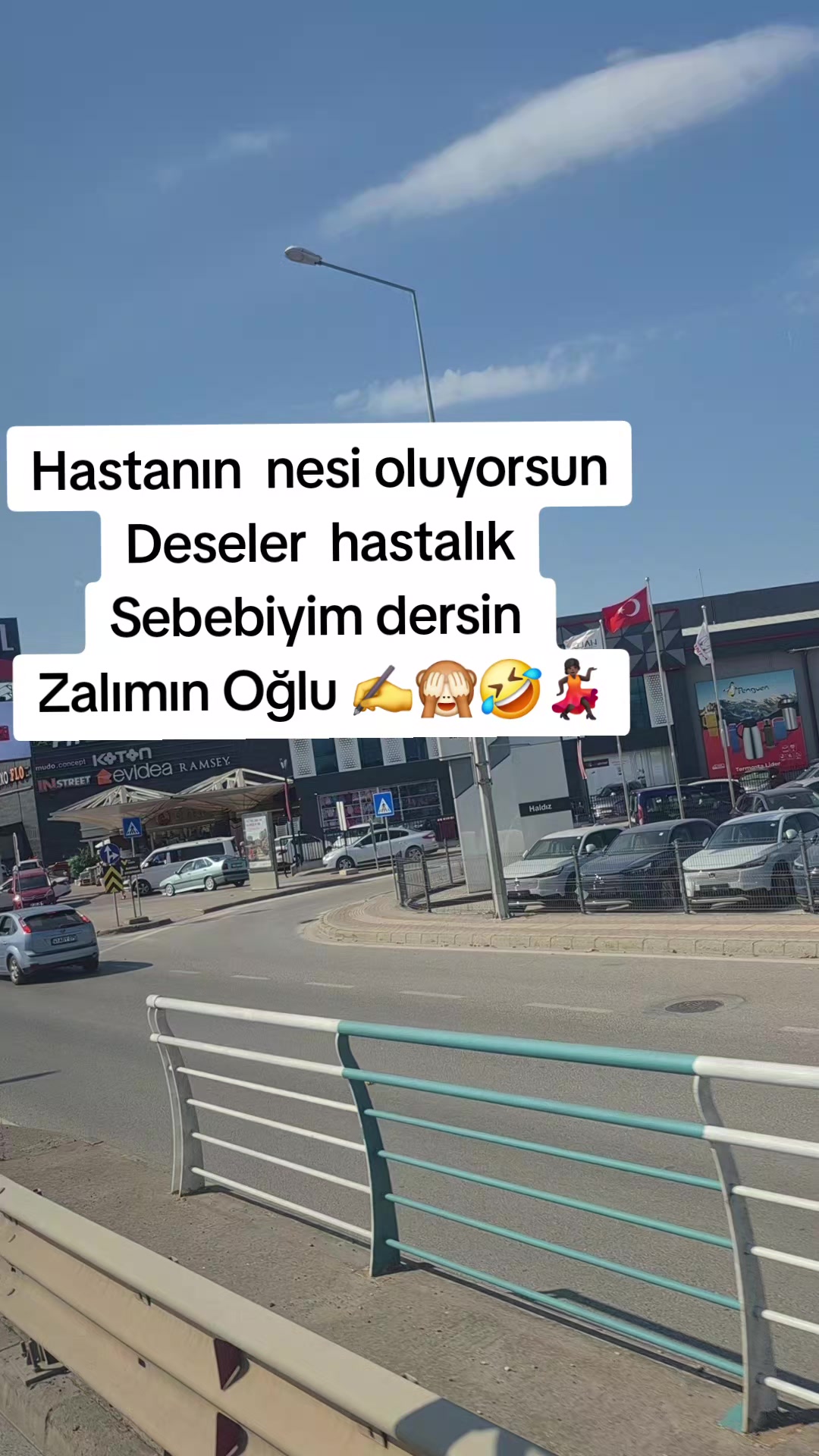 @𝐃𝐄𝐋𝐈 𝐊𝐈𝐙 𝐇𝐀𝐑𝐁𝐈🇹🇷
