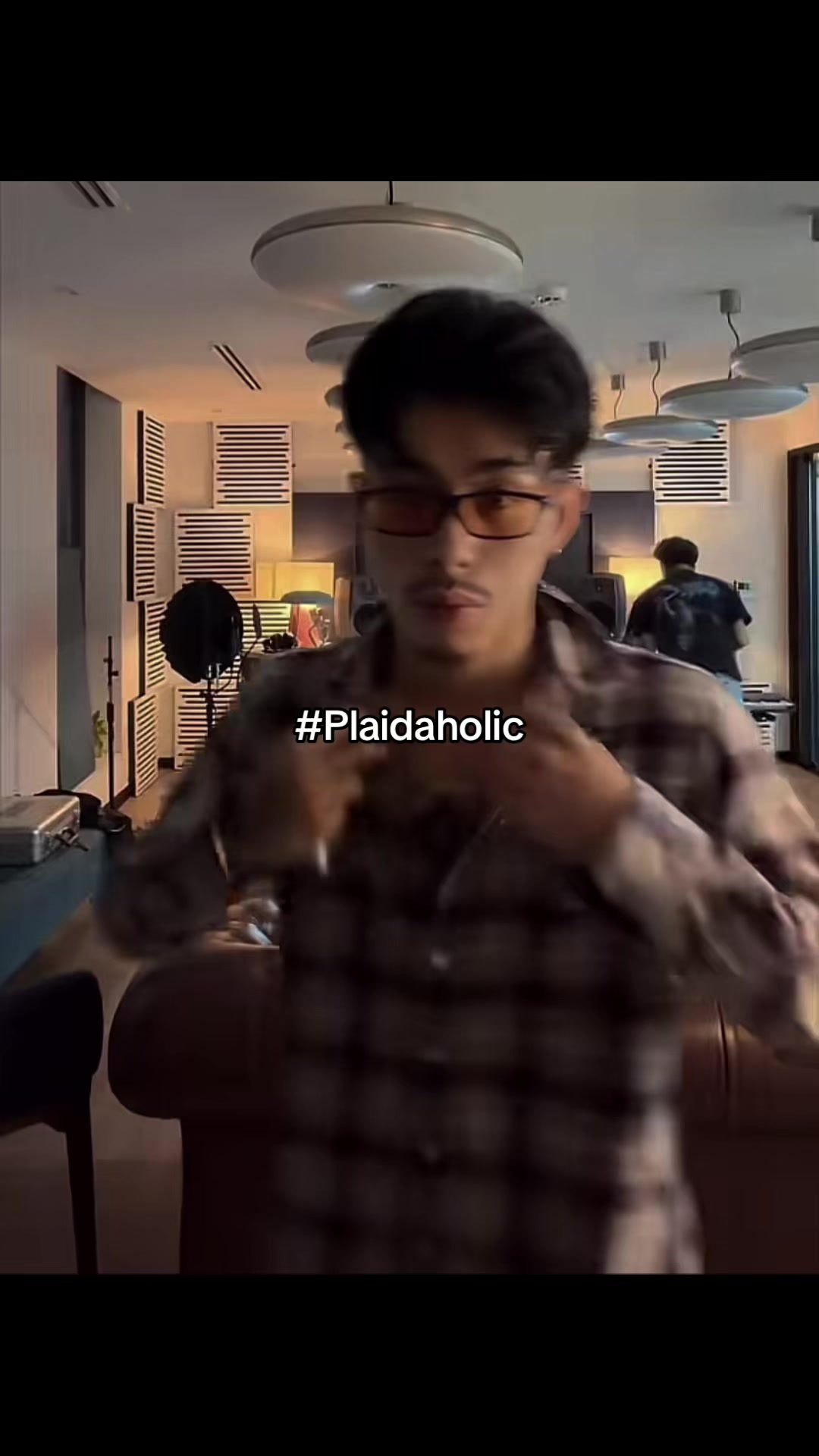 @ZoulboultickonmiijmrThai