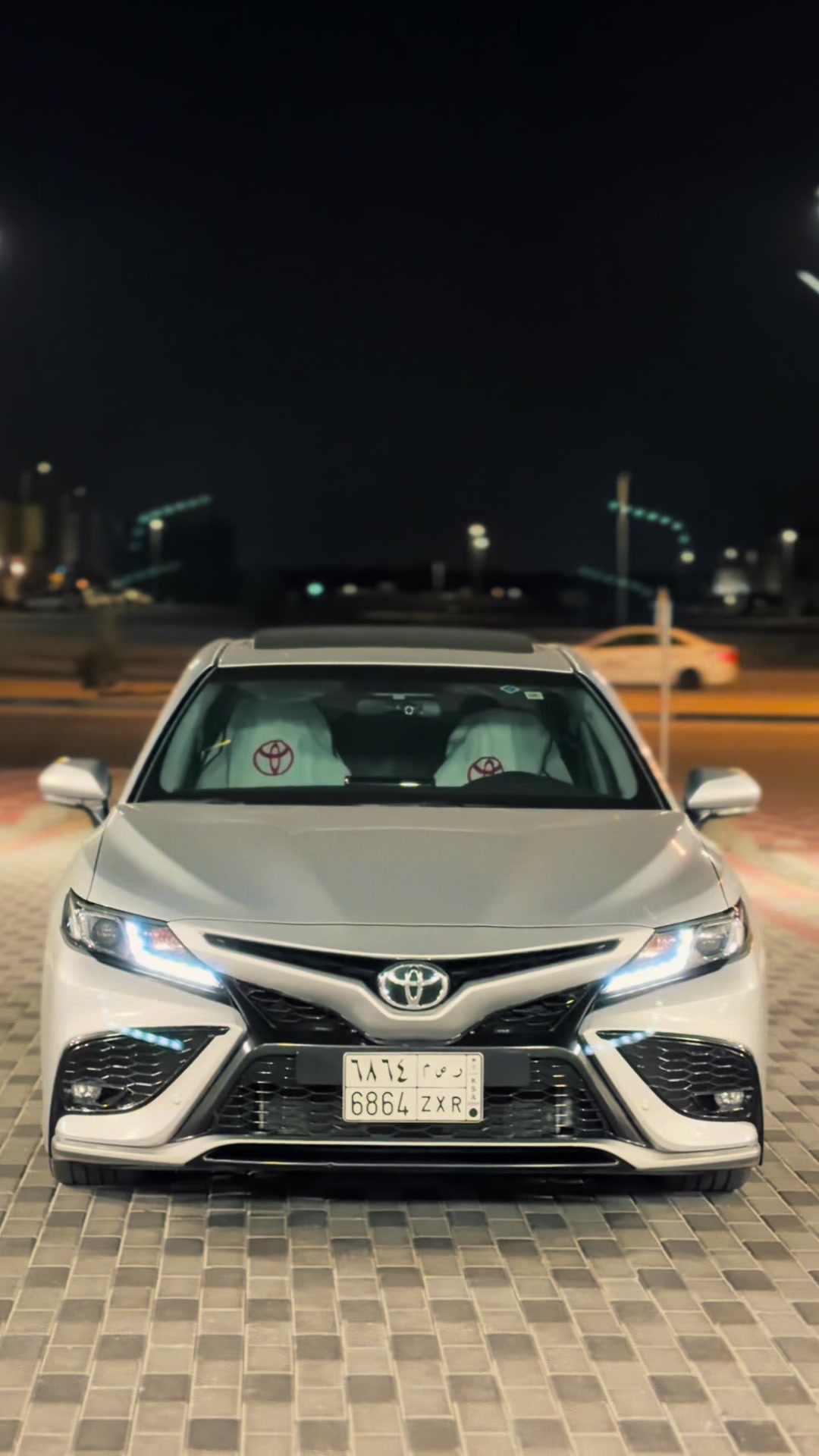 @علي
