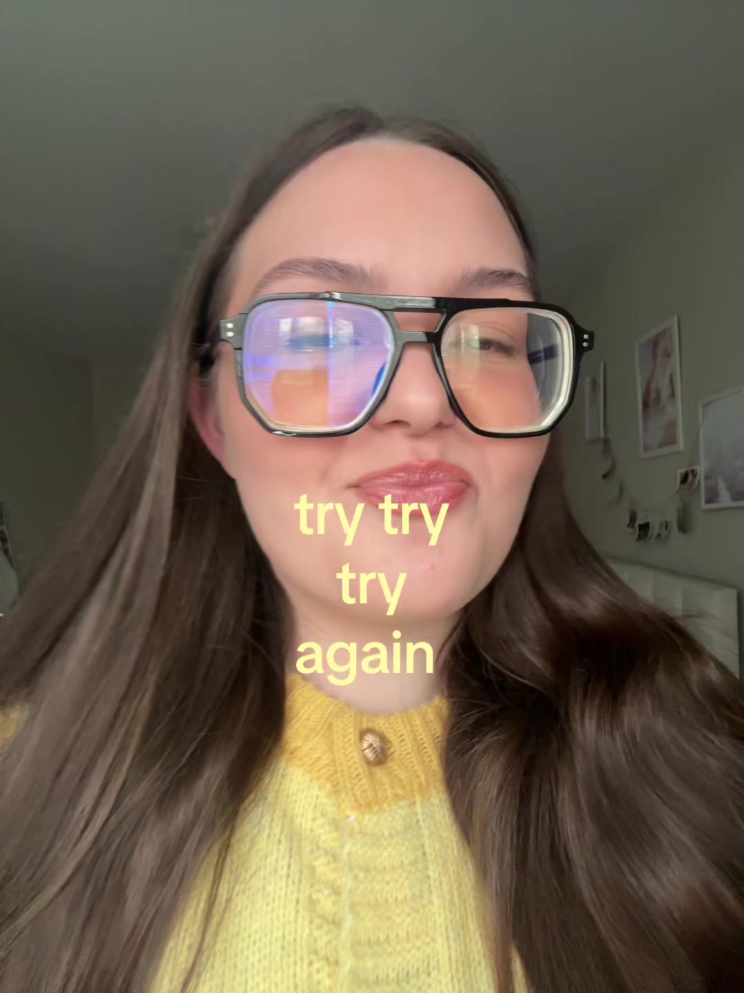 @lenacree_