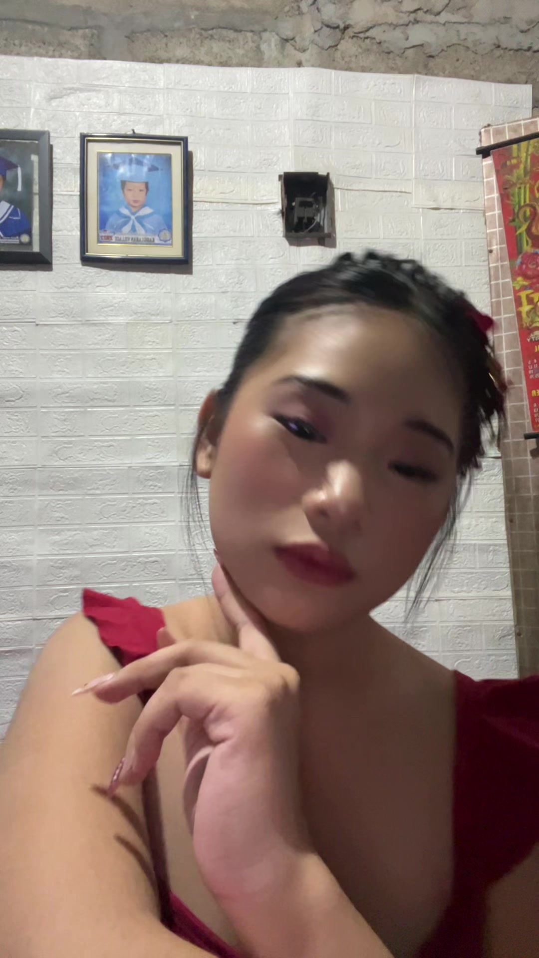 @Sabrina