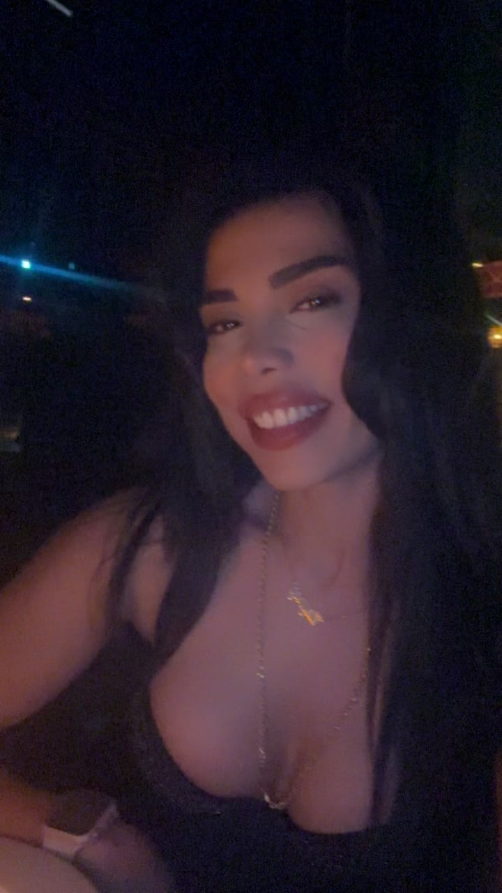 @Zeyna