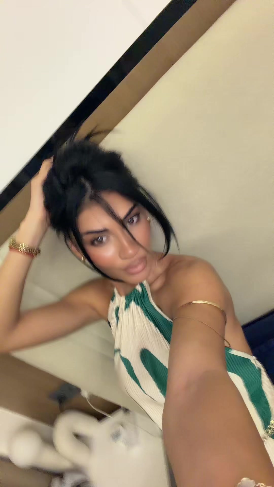 @J
