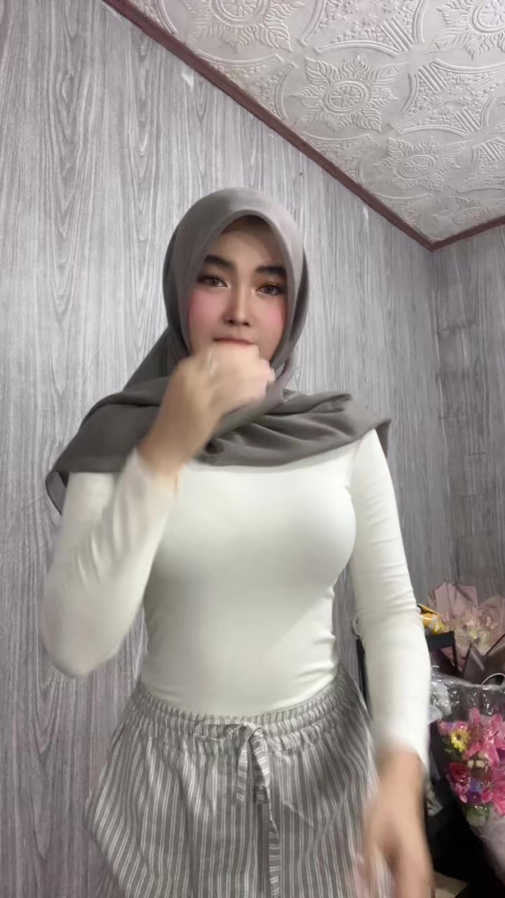 @n a n a t 🗿