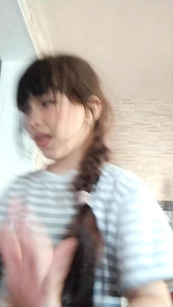 @Veronika_555