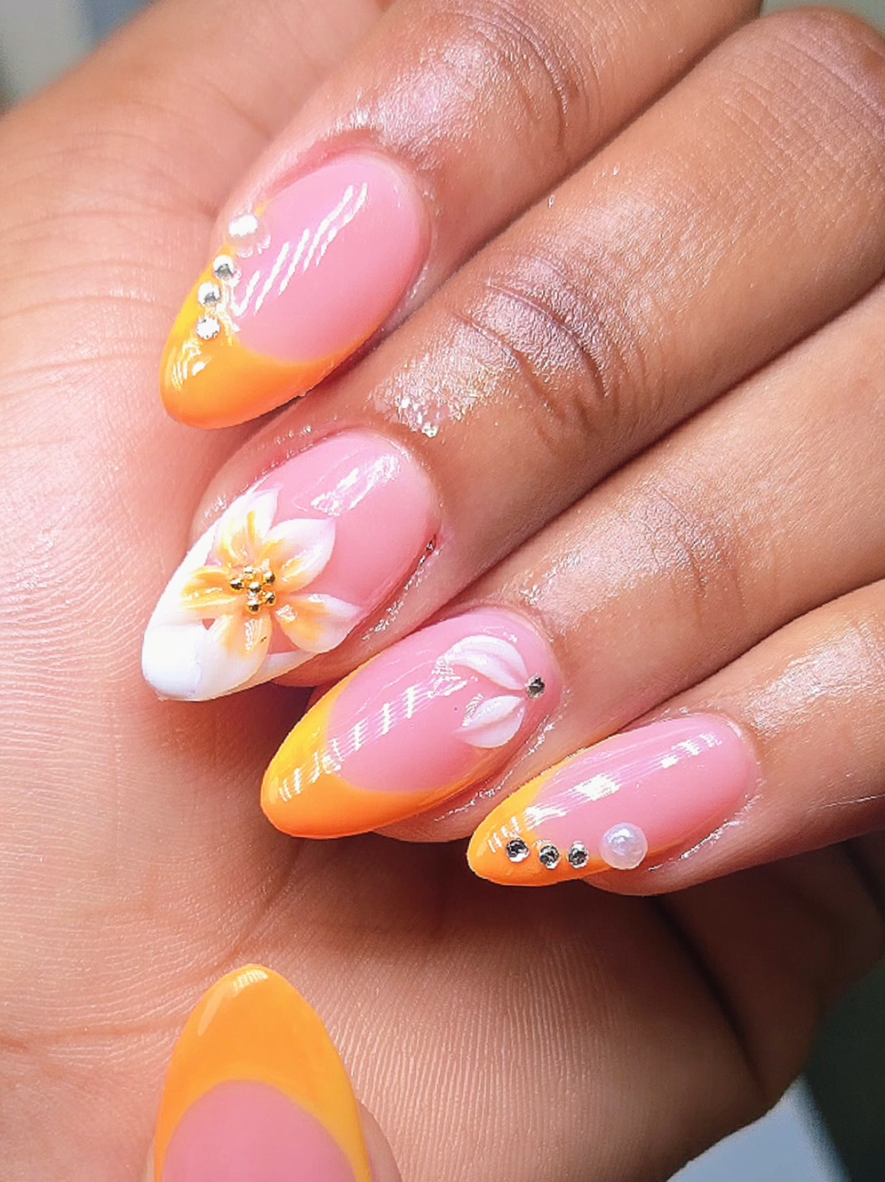 @Younik Beauty Academy Inc