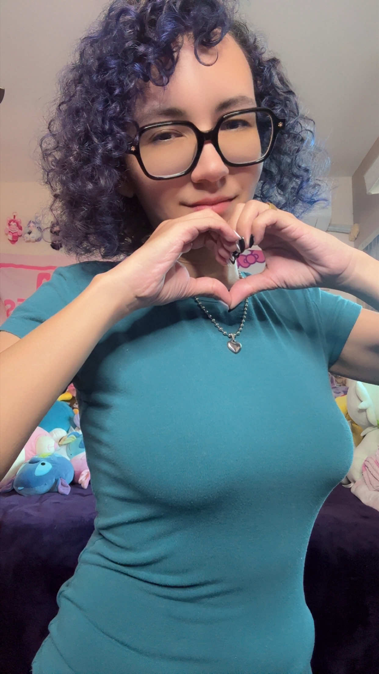 @♡ 𝕂𝕚𝕜𝕚 ♡