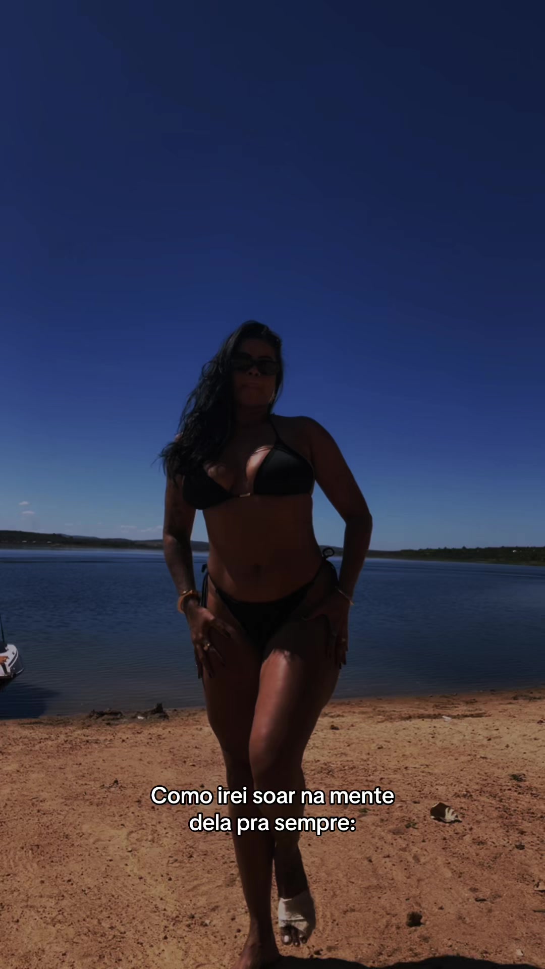 @Lara Cristiny
