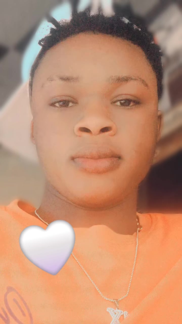 @Blem dix millions &hearts;️🔥🇧🇫