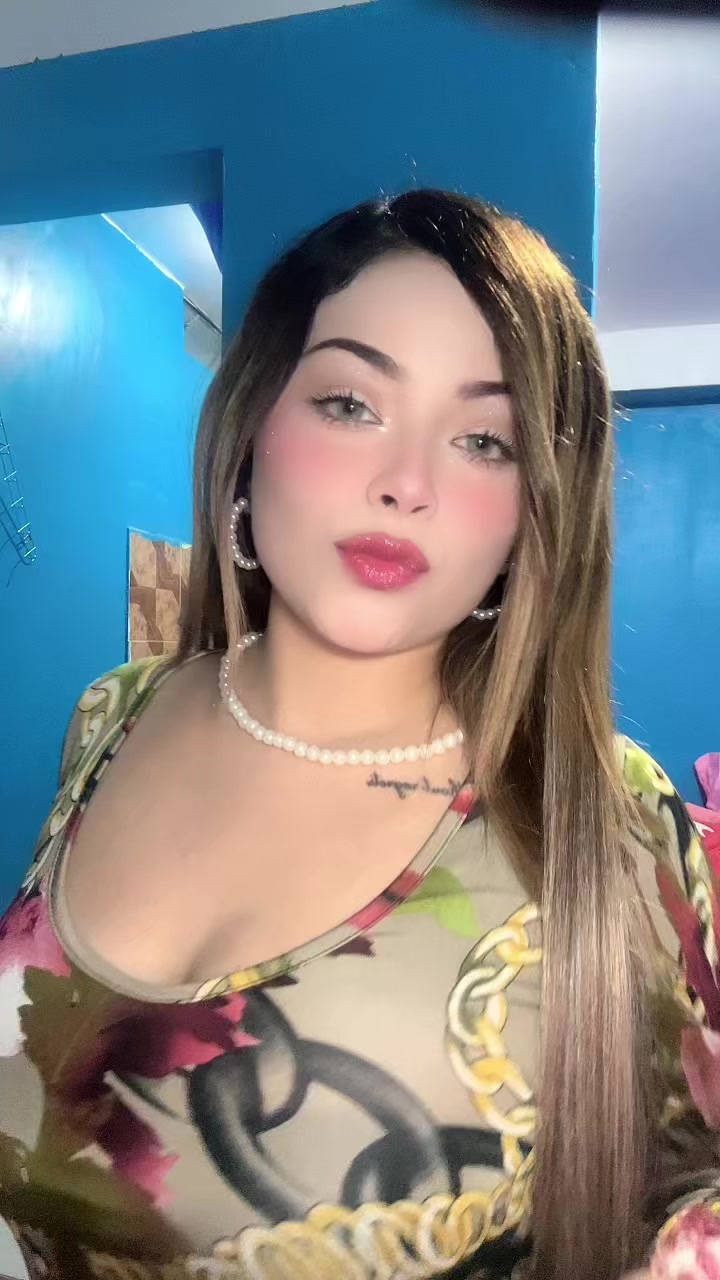 @🎀𝓝𝓪𝔂𝓮𝓵𝔂🎀