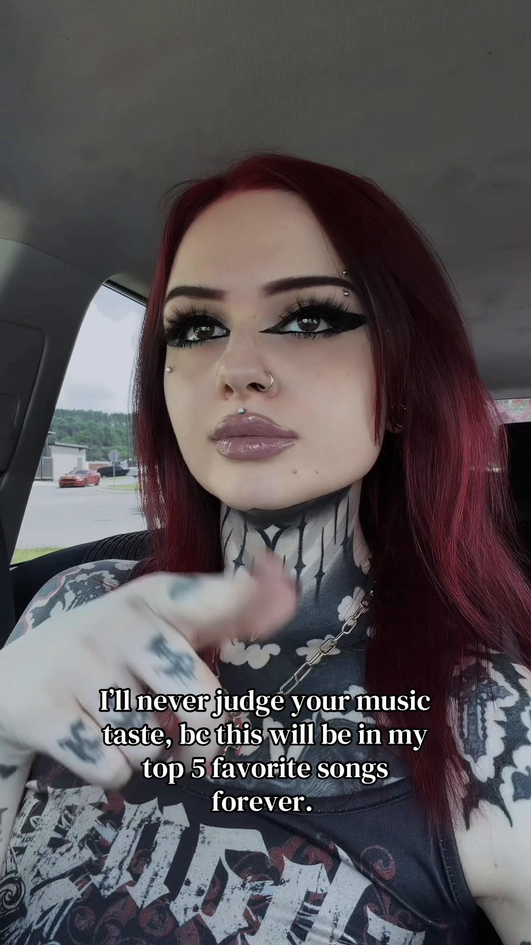@˚ ♱ 𝔰𝔢𝔯𝔞𝔰 ♱˚