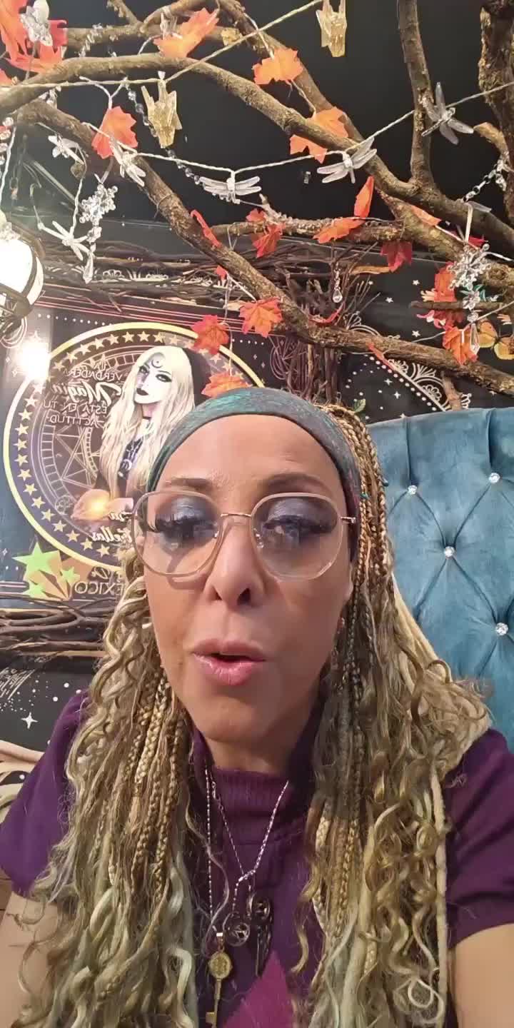 @MaryCarmen La G&uuml;era Oficial