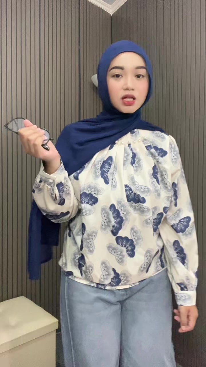 @moodyfries_