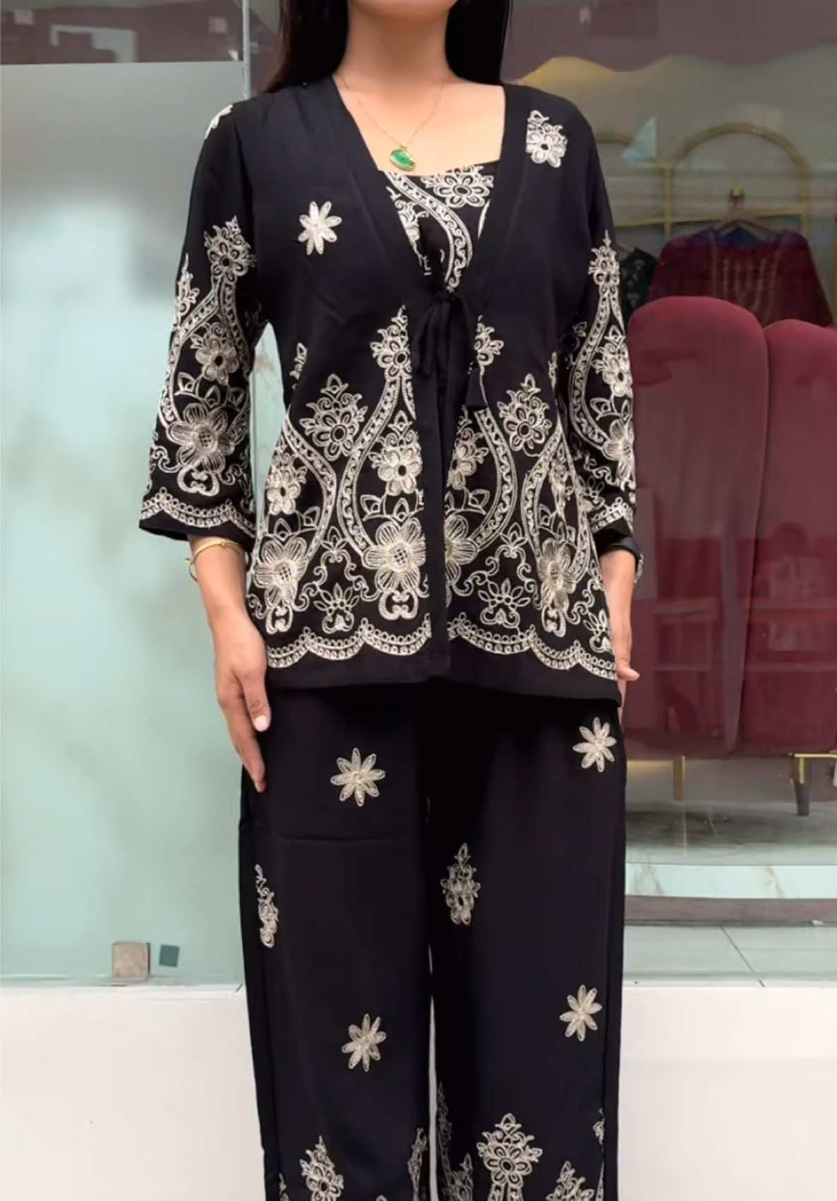 @aryaz_fashion20