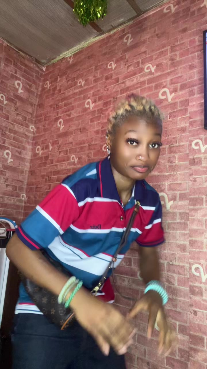 @B&iuml;ll&icirc;&ntilde;&ecirc; DC Queen
