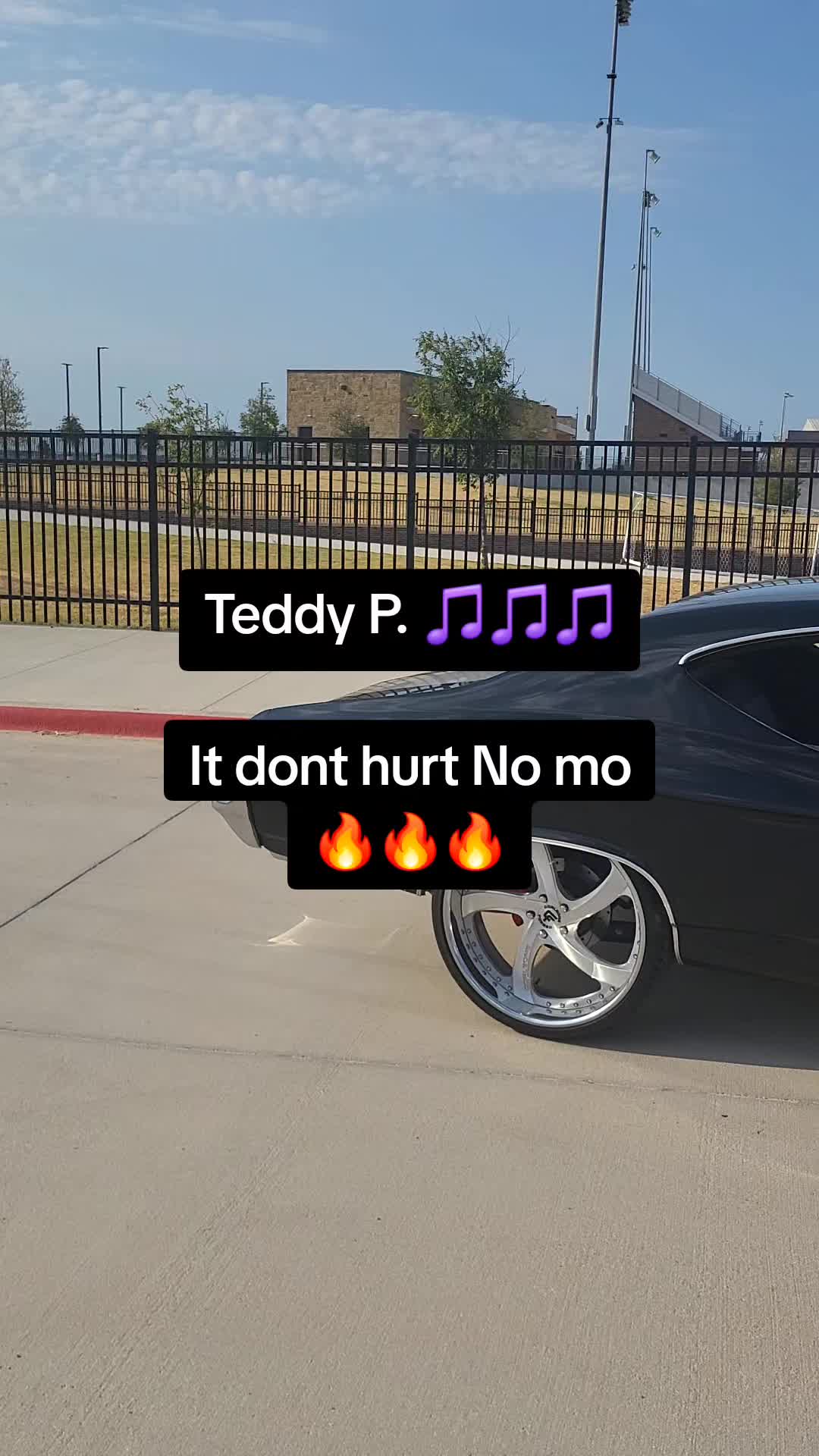 @MoMoney