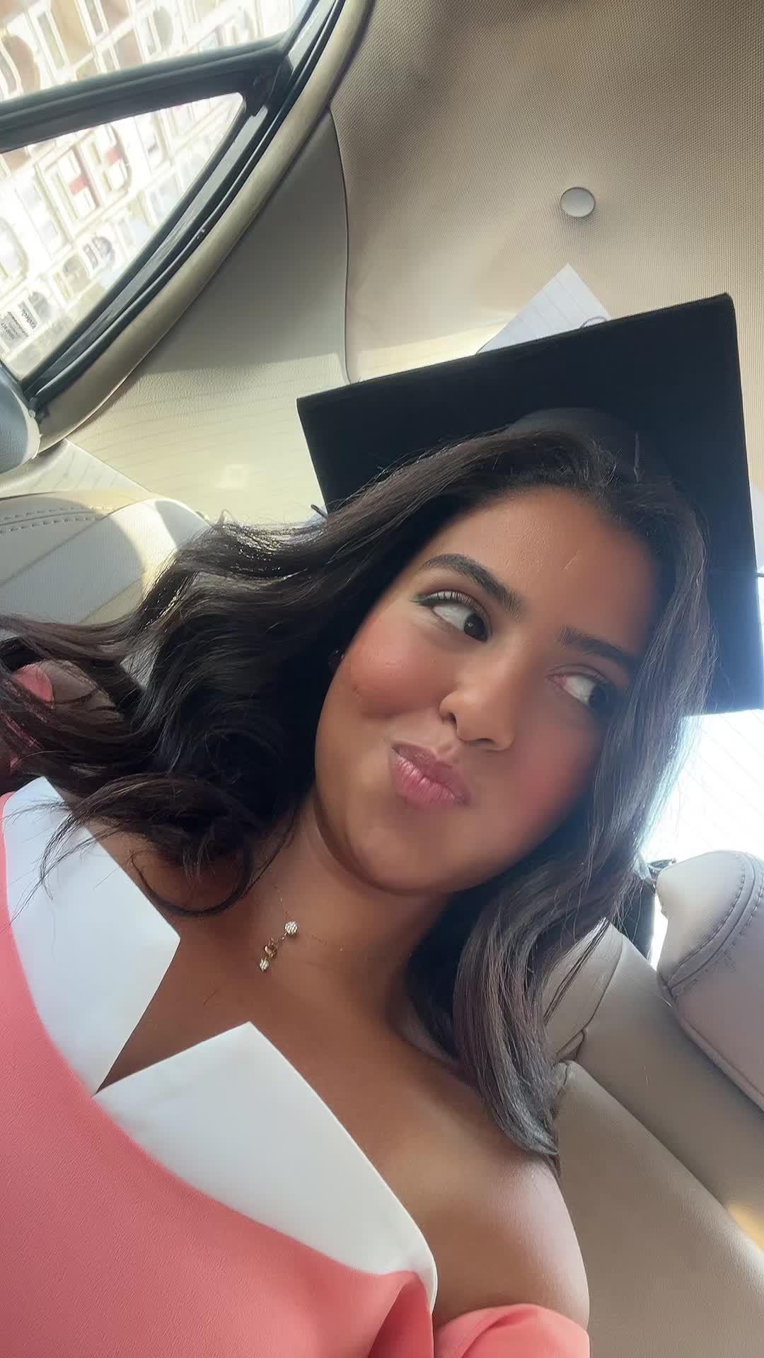 @🕊️