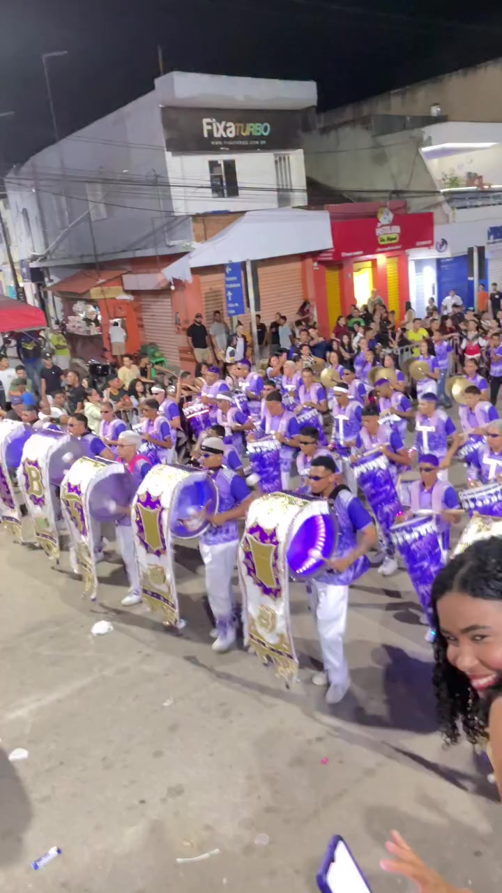 @Bandas de PE