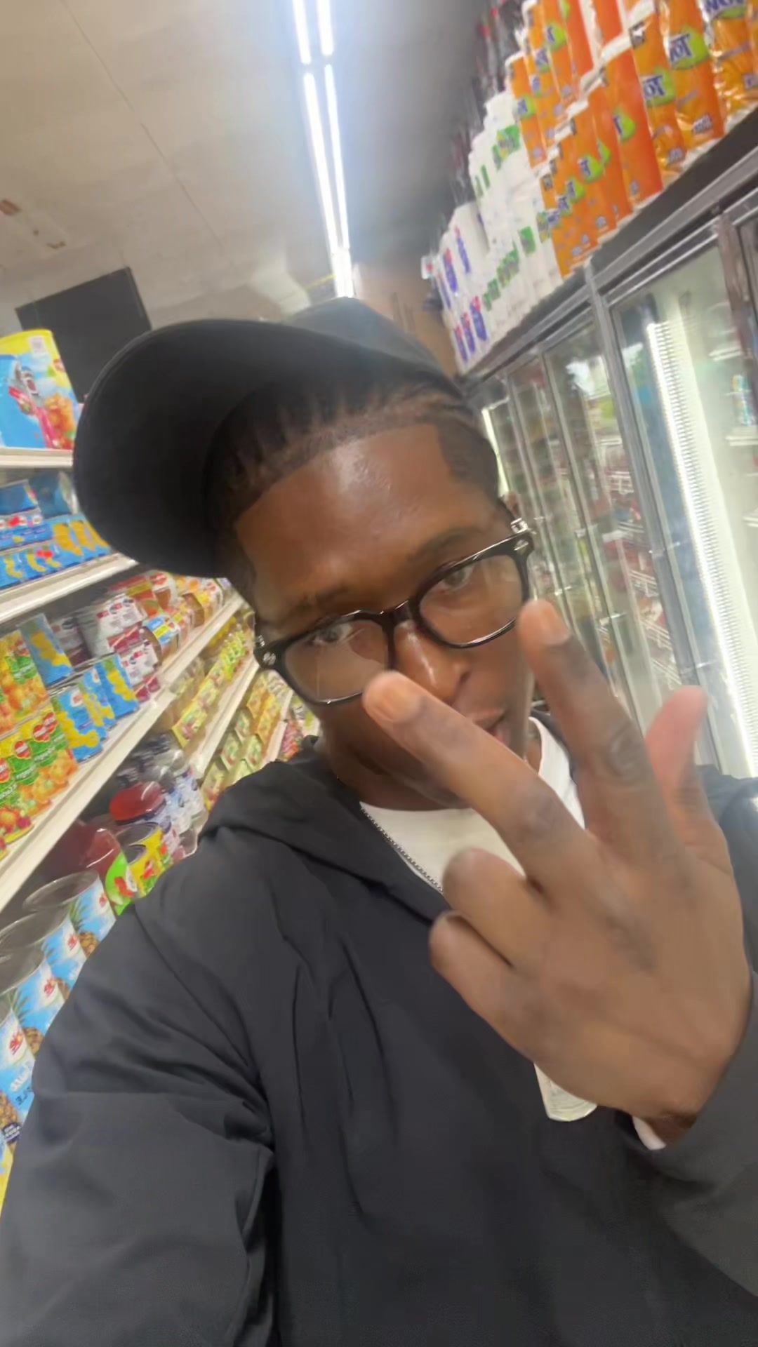 @Not a regular rapper🧏🏾♂️