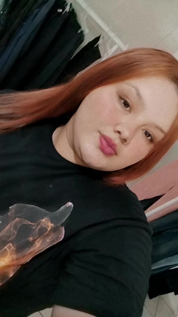 @Niki🥰