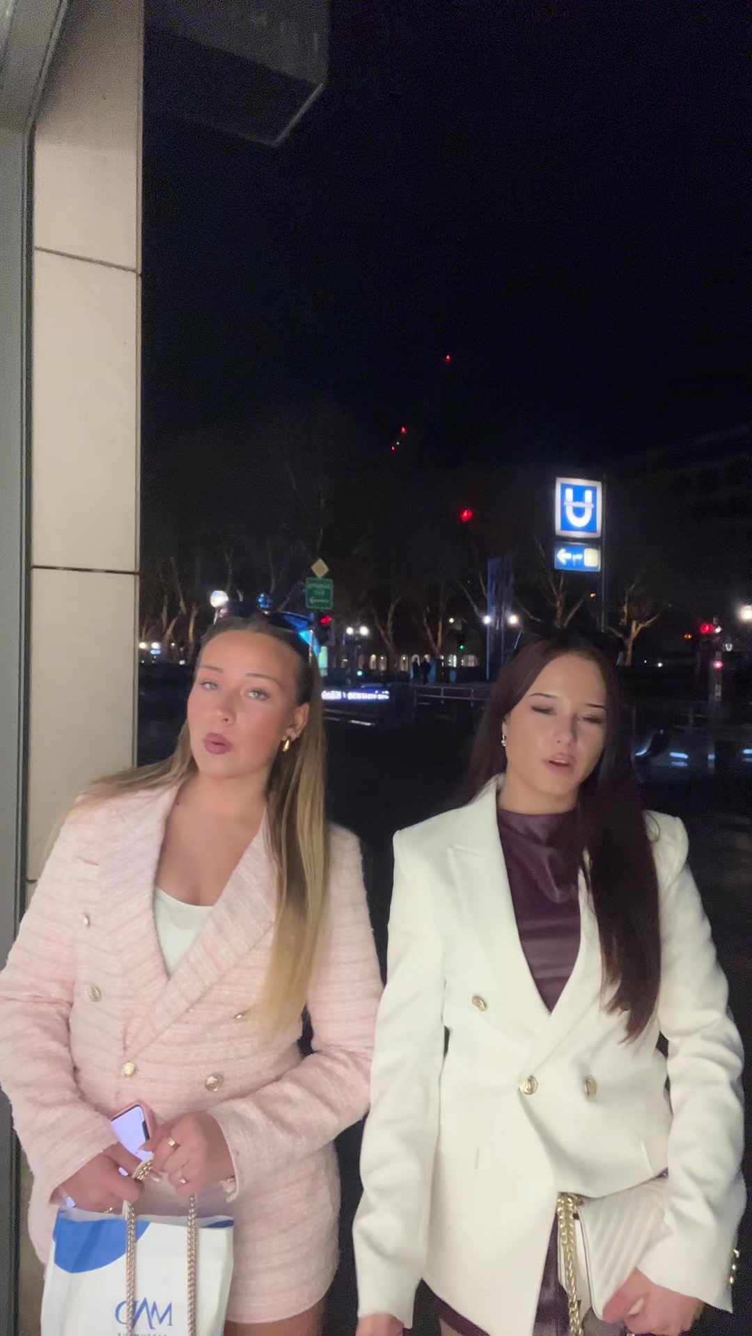 @Vivi