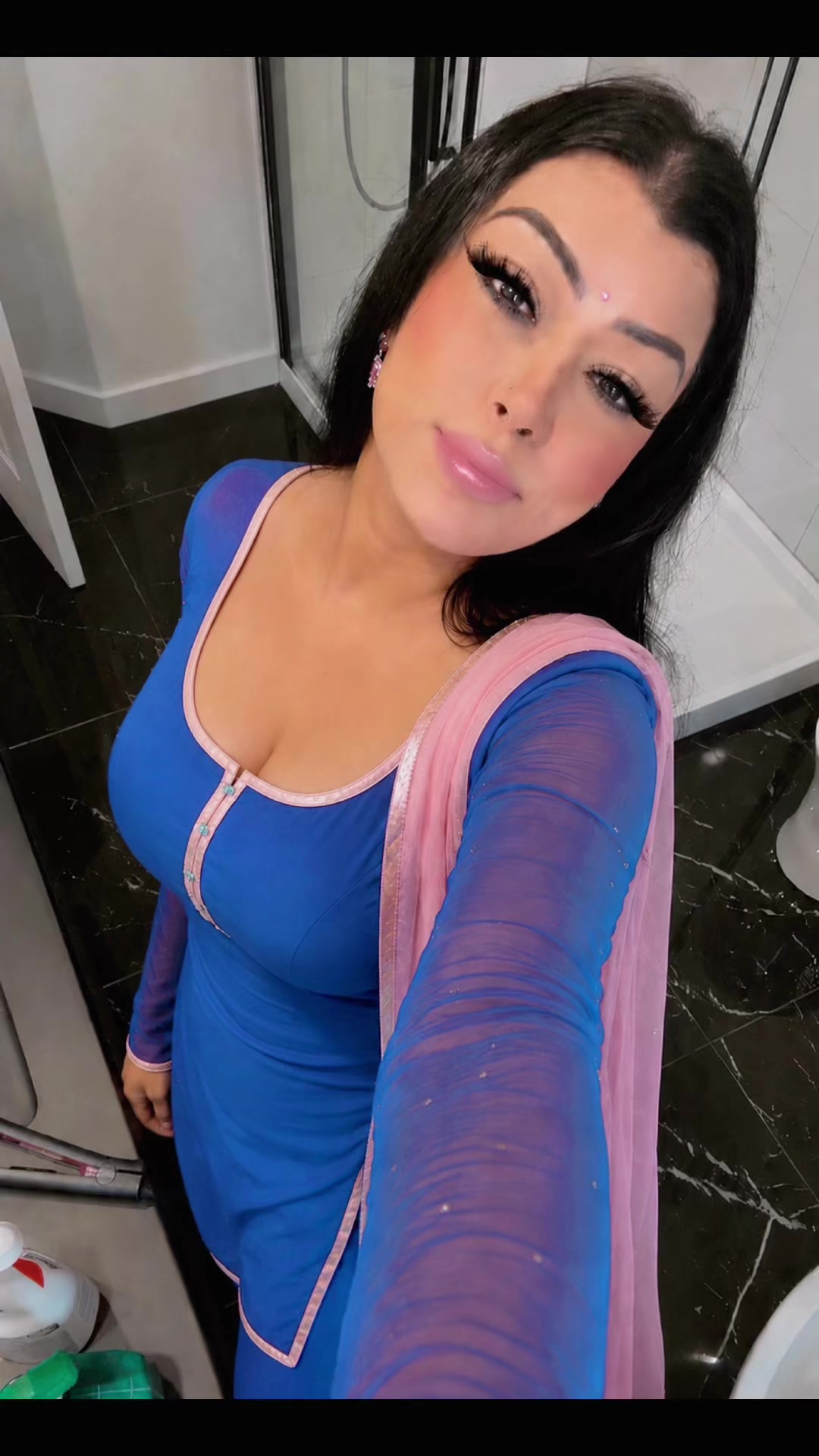@Punjabi👑Queen