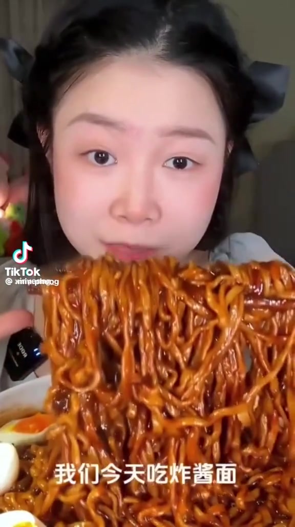 @AnhHong-NgocSam