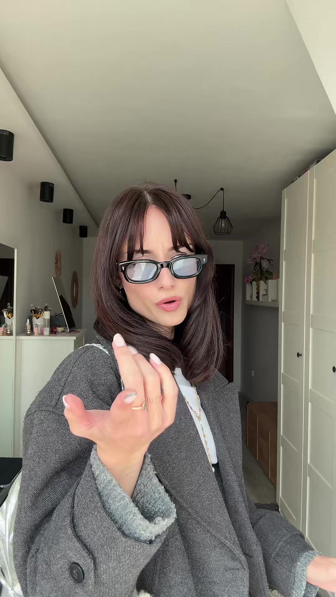 @karo 𝜗𝜚