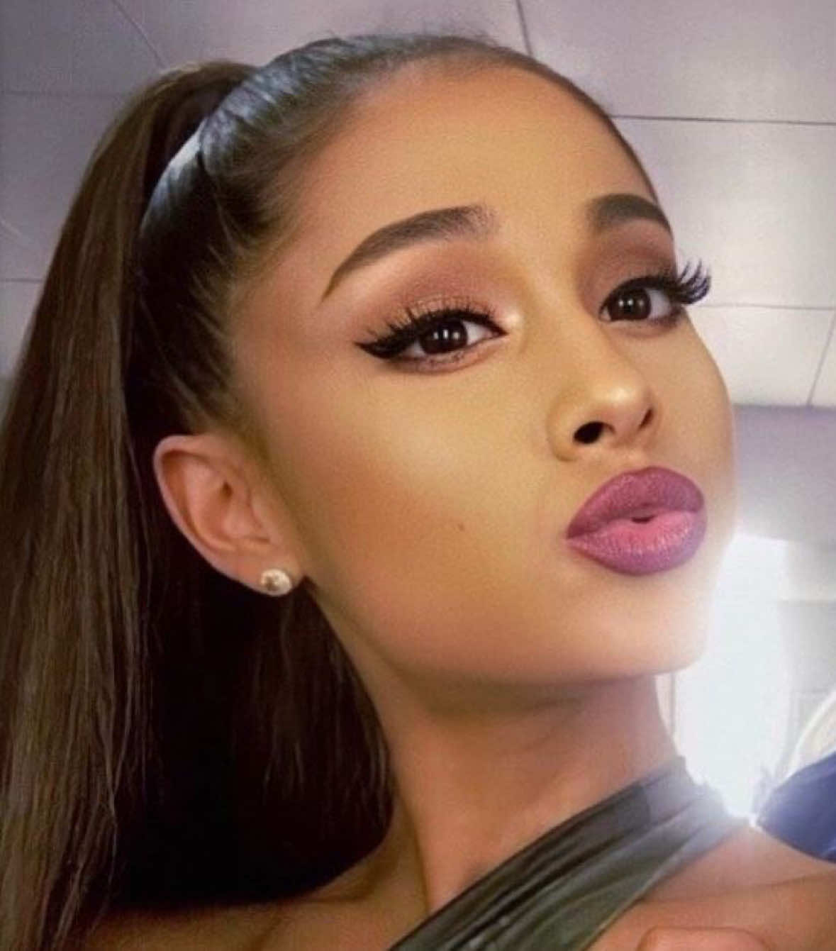 @𝐀𝐫𝐢𝐱𝐜𝐥𝐨𝐮𝐝𝐲𐙚🤍🐰