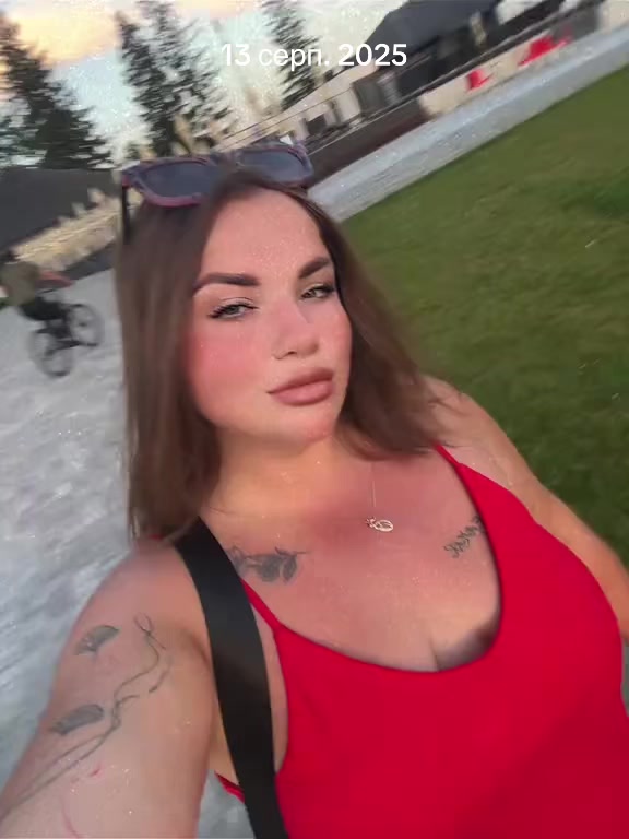 @Olenka699