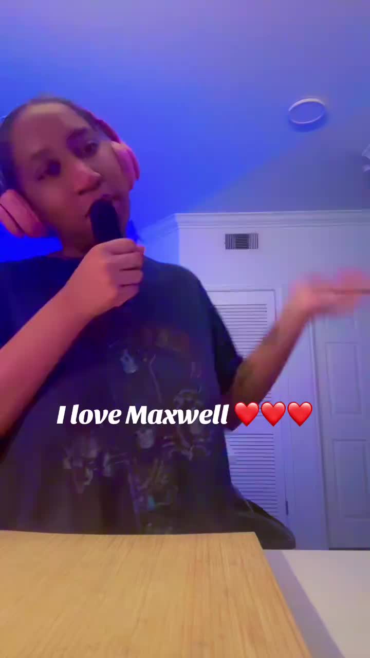 @lovelymika99